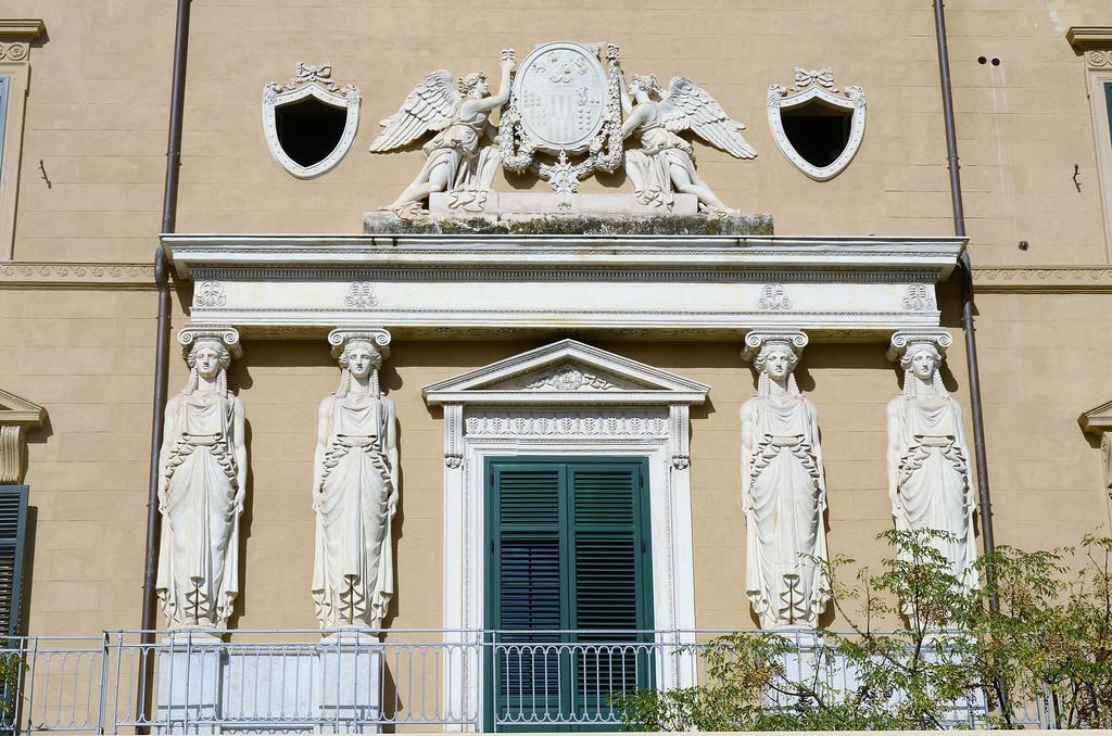 La Suite Del Principe Con Parcheggio Incluso باليرمو المظهر الخارجي الصورة